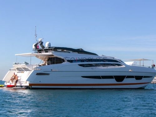 Luxury Yacht Rental Dubai