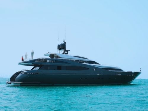 Luxury Yacht Rental Dubai