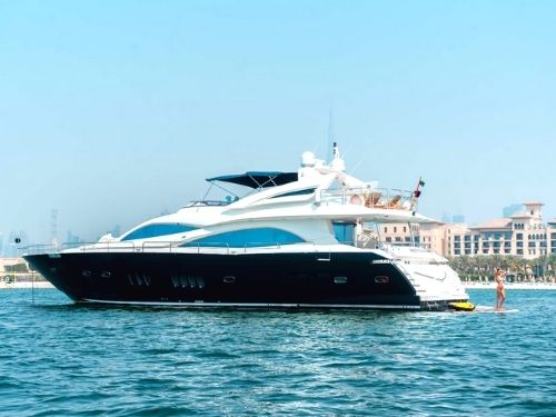 Luxury Yacht Rental Dubai