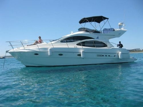 yacht rental dubai