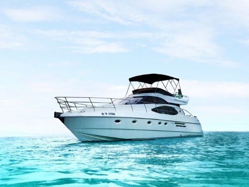 Azimut 50 FT Monica Yatch Rental Front