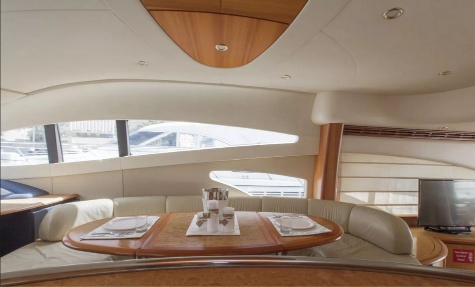 Azimut 62ft Luxury Yacht Hire Dubai