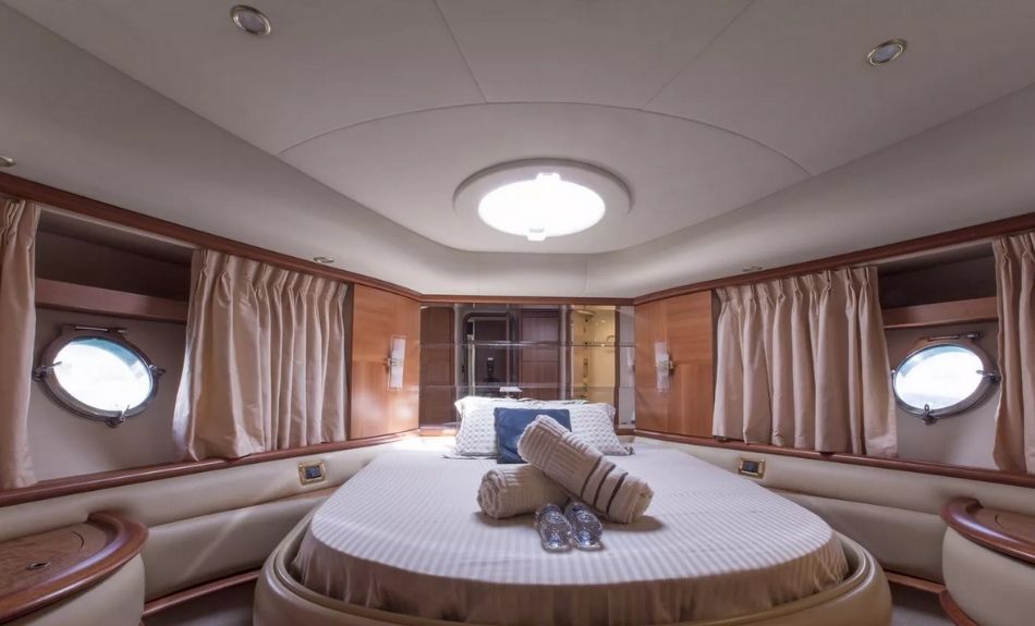 Azimut 62ft Luxury Yacht Rental Dubai Bedroom