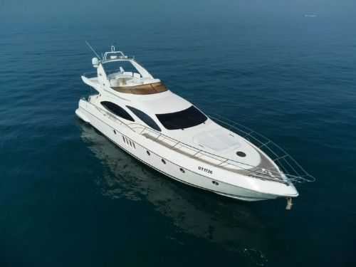 yacht rental dubai