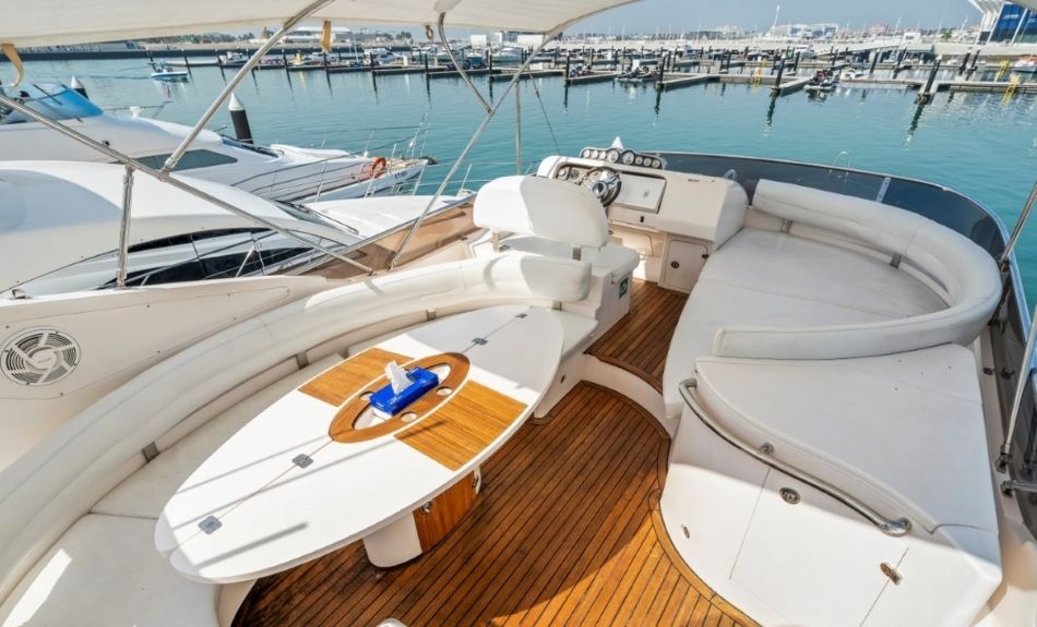 Integrity 55ft Yacht Top View
