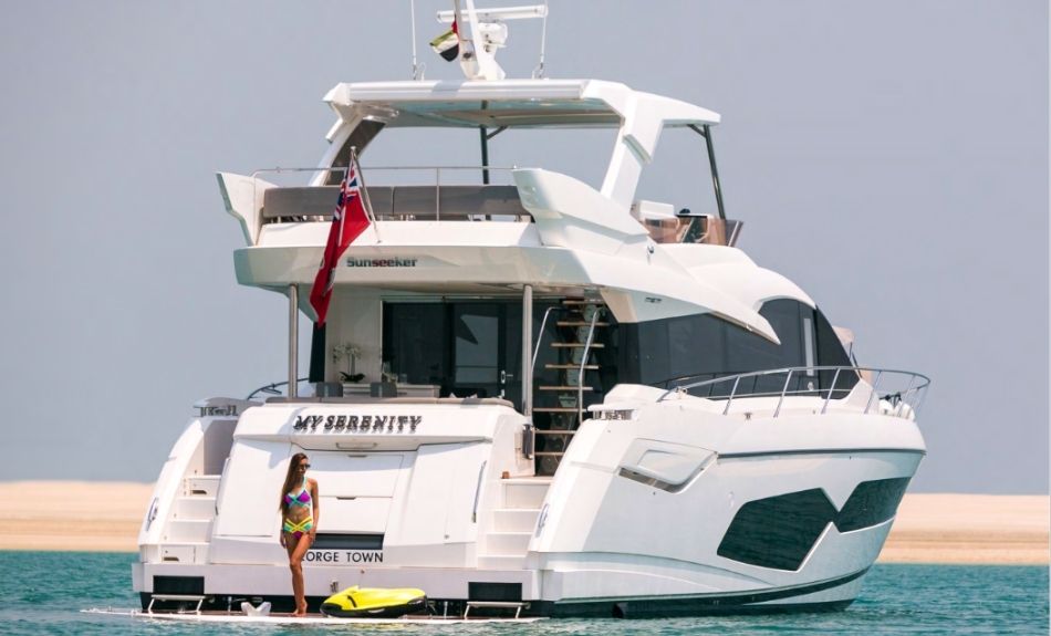 Yacht Rental in Dubai