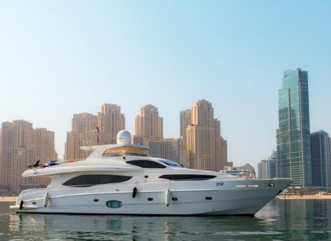 Hire Luxury Yacht UAE