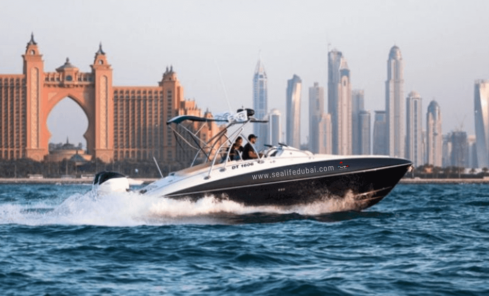 speed boat ride Dubai