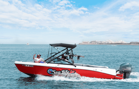 speedboat Rental Tour in Dubai