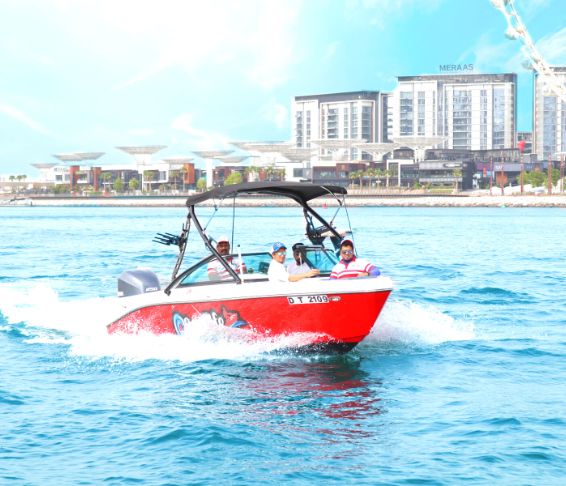 Speed Boat Ride Tour Dubai Marina - Sea Life Dubai