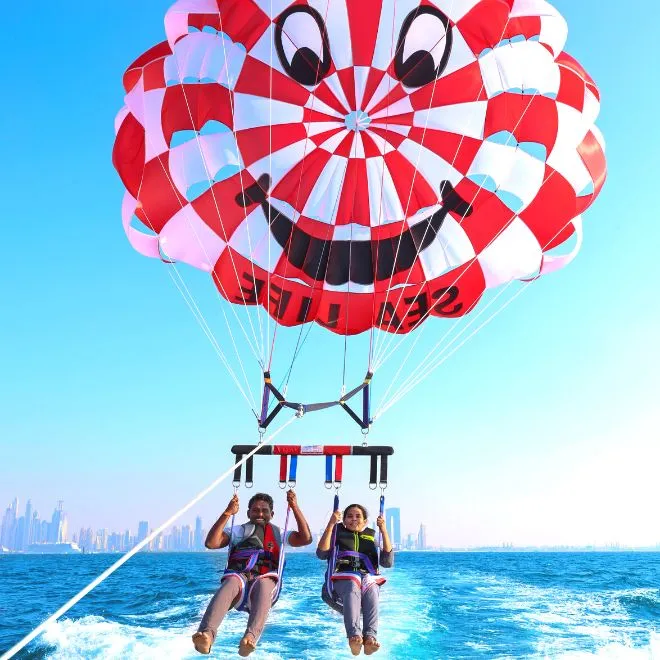 Parasailing in Dubai Marina and Jbr