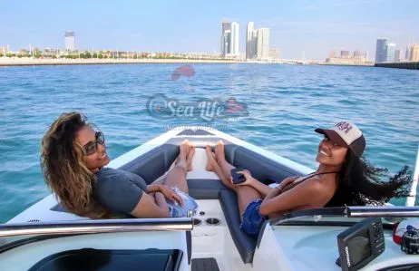 Sea-Life-Speed-Boat-Ride-in-Dubai
