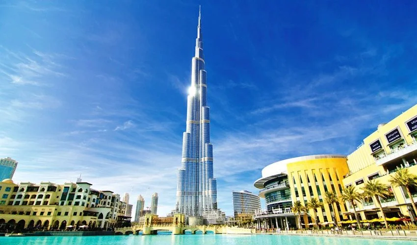 Explore in Dubai Burj Khalifa
