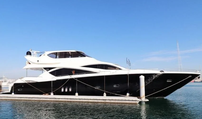 SUN SEEKER 90 FT Yacht