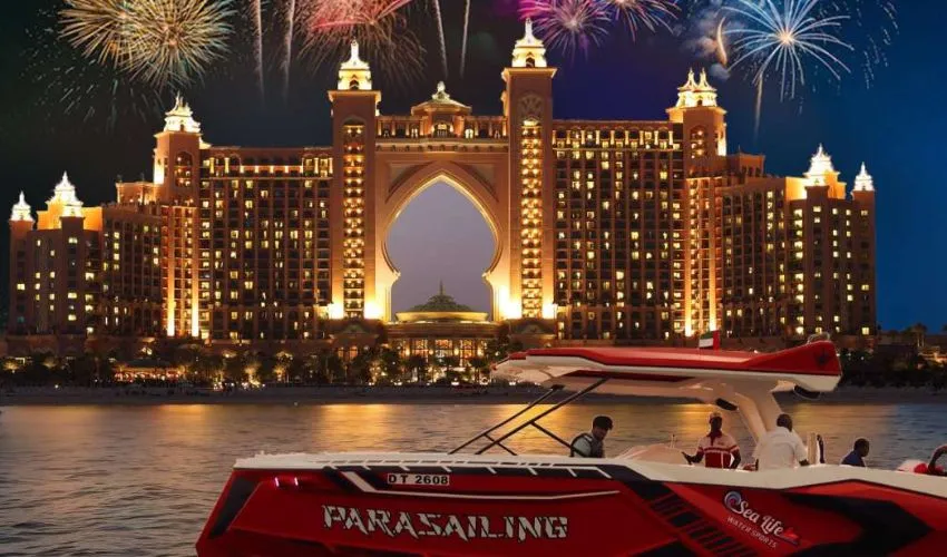 New Years Eve 2024 Fireworks at Atlantis Hotel, Dubai