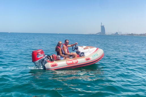 Self Drive Boat Hire Dubai - Sea Life Dubai