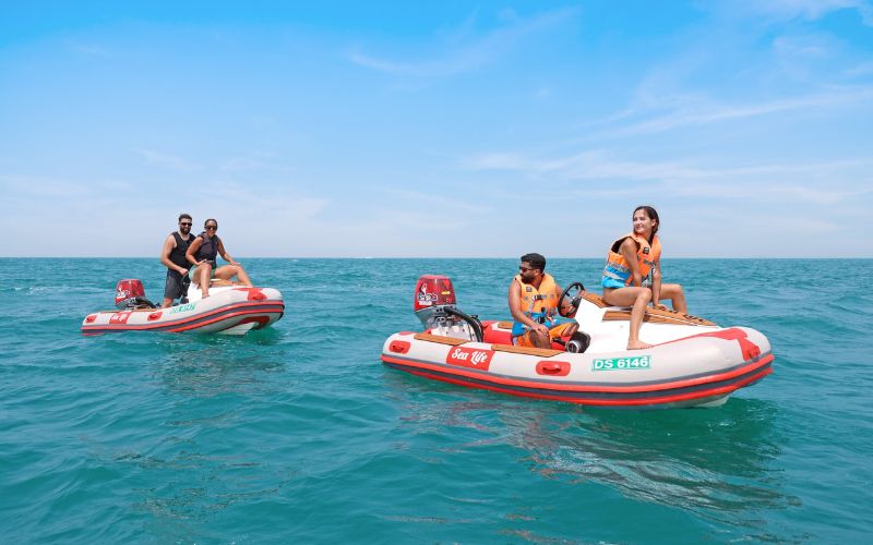 Self-Drive Boat Ride Dubai