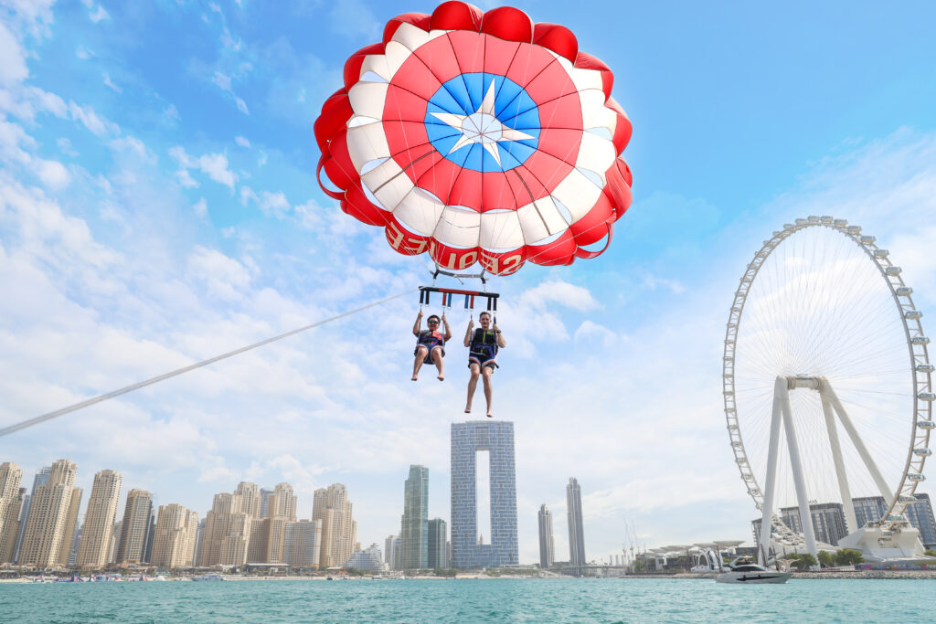 parasailing in dubai