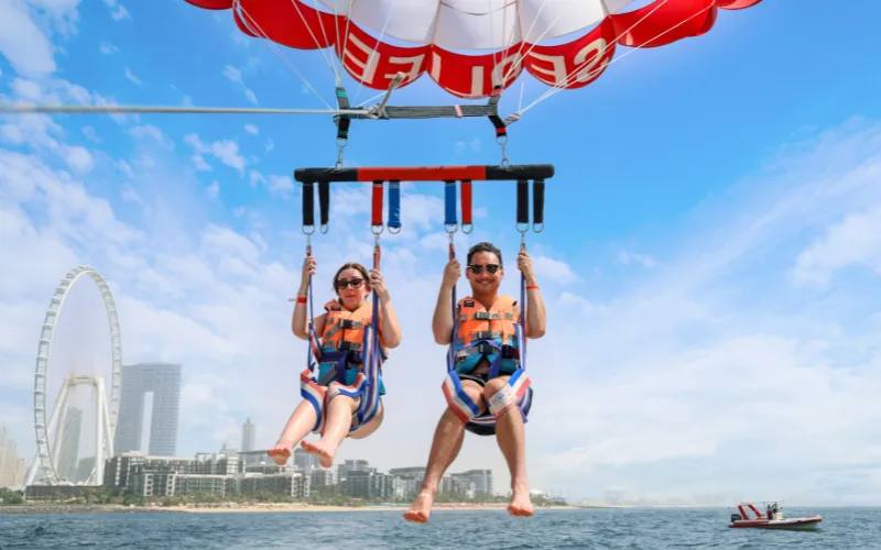 parasailing in Dubai with Sealife Watersports Dubai